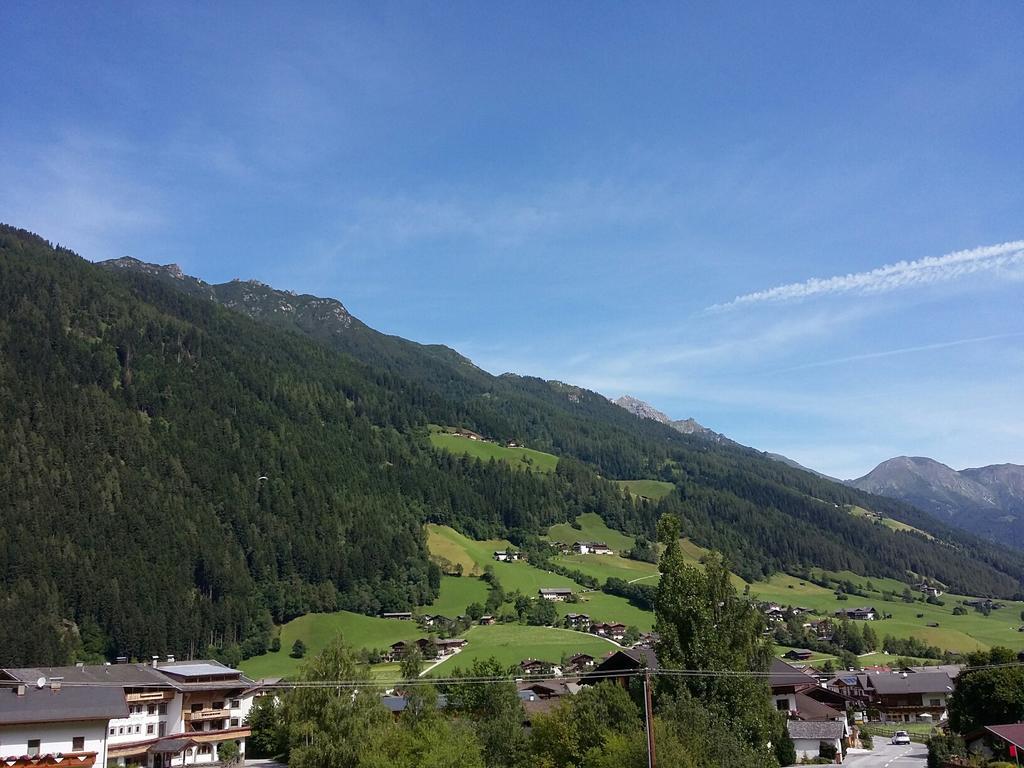 Haus Pinnistor Neustift im Stubaital Luaran gambar