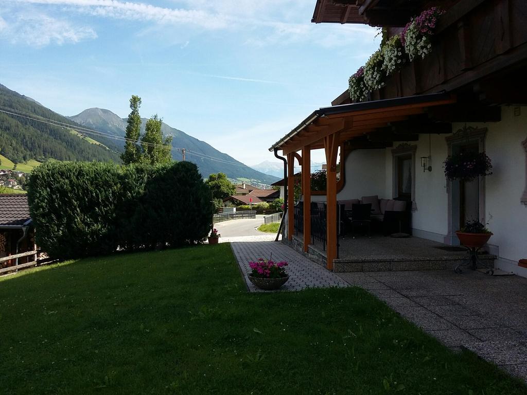 Haus Pinnistor Neustift im Stubaital Luaran gambar